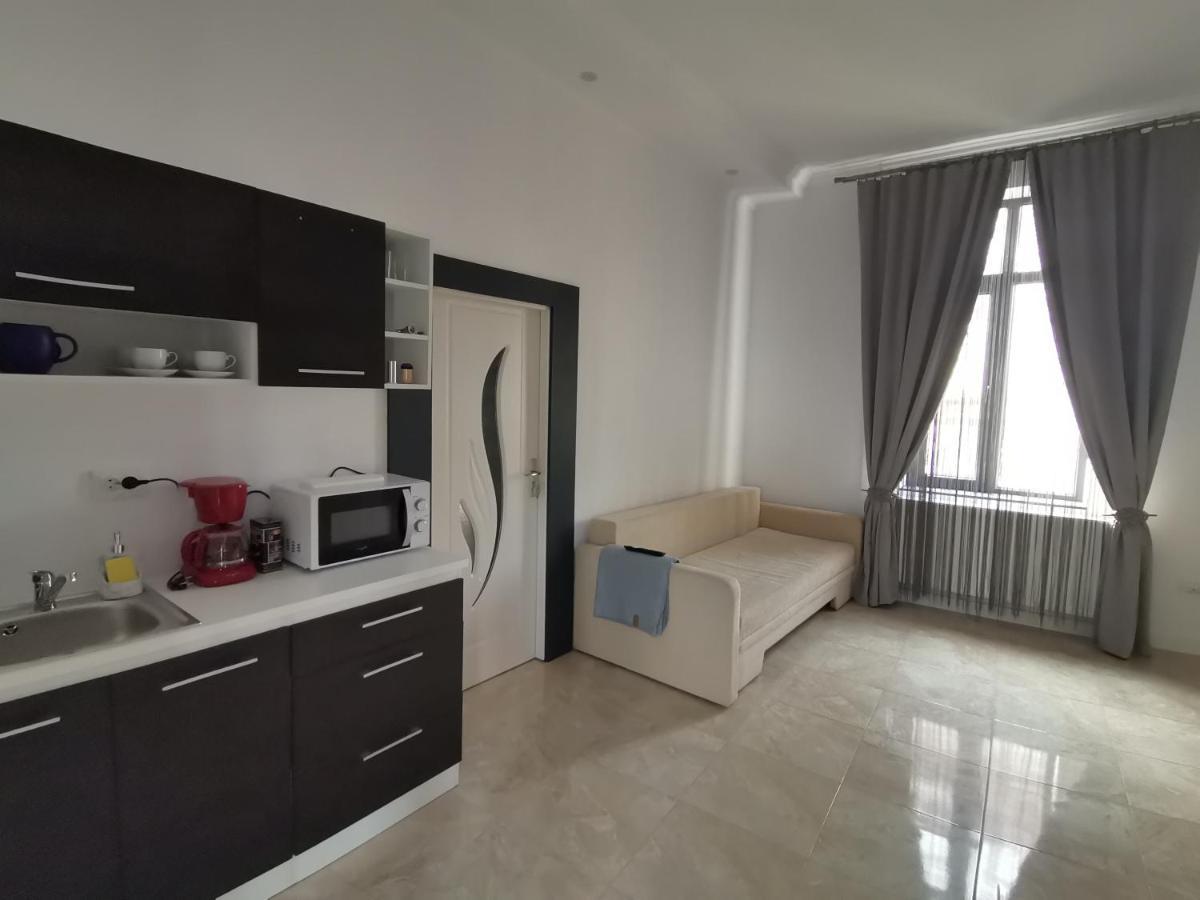Casa J. Gusbeth Apartamento Braşov Exterior foto