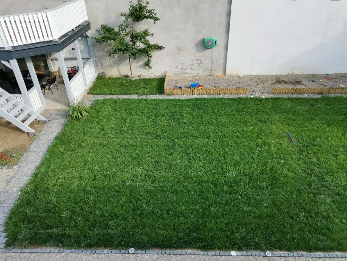 Casa J. Gusbeth Apartamento Braşov Exterior foto